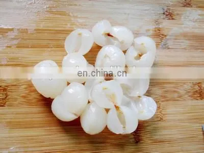 Factory lychee peeling and pit removing machine pitter lychee peeling peeler equipment longan peeling and pitting machine