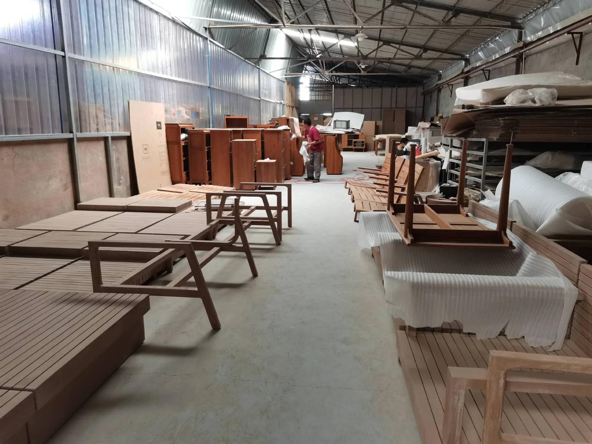 Guangzhou Habitat Furniture Co., LTD company overview - view 3