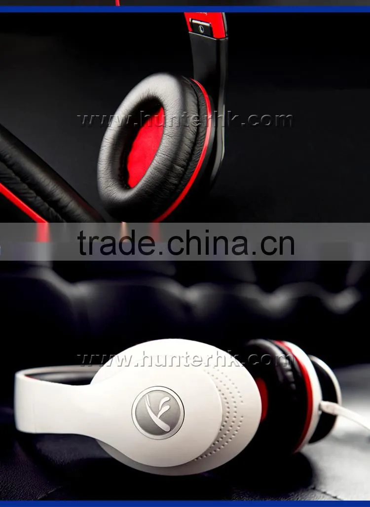 Surround Sound Wire Over-Ear Earphone