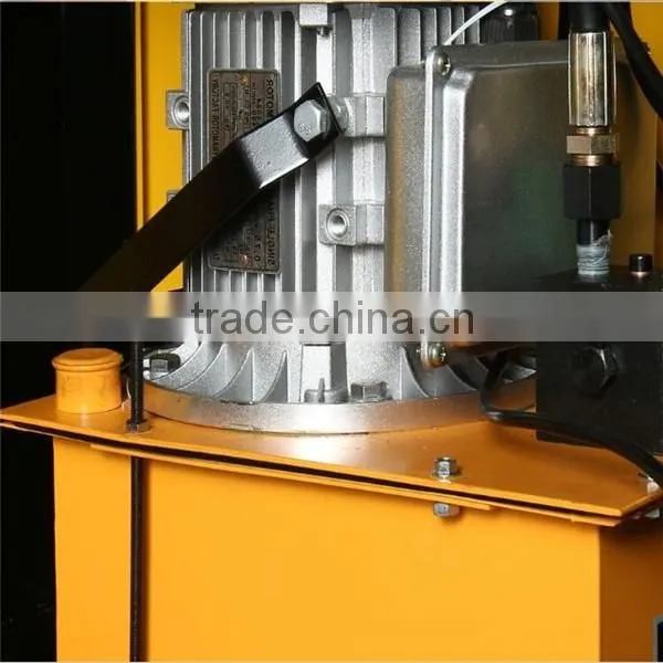 Busbar Processor used for different types of processing of copper or aluminum busbar