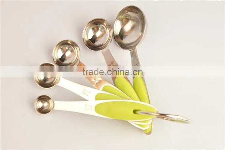 Silicon handle measuring spoon and cups