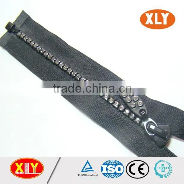 China XLY zipper #5 cheap price single stone diamond zipper