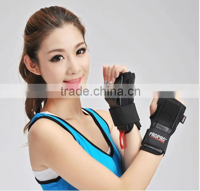 Protective Safety Gear Wrist Support For Extreme Sports