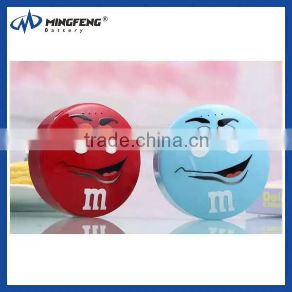 Cute smile cartoon M 8000mAh power bank emergence charger for samrt phone