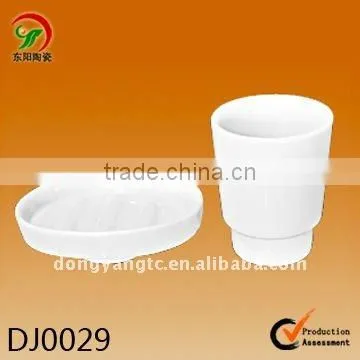 2 pcs ceramic bathroom set
