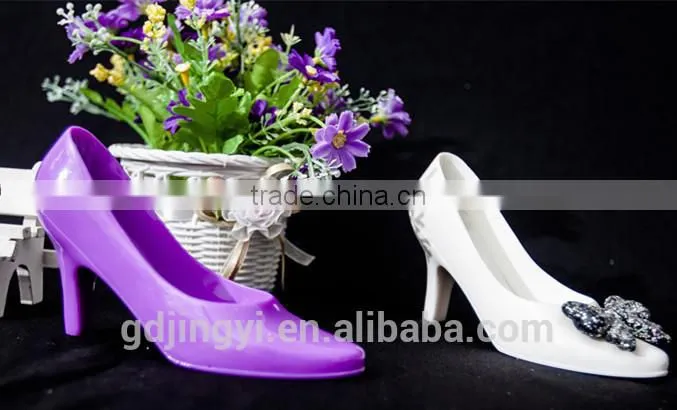 Acylic pure color craft heels shoes Wedding gift supplier