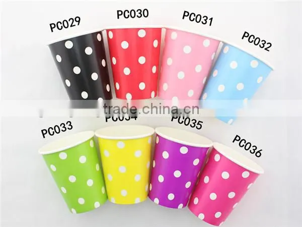 Green Disposable Tableware Set Of Straw Plate Cup Napkin