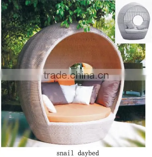 rattan wicker ourdoor leisure snail daybed round with canopy
