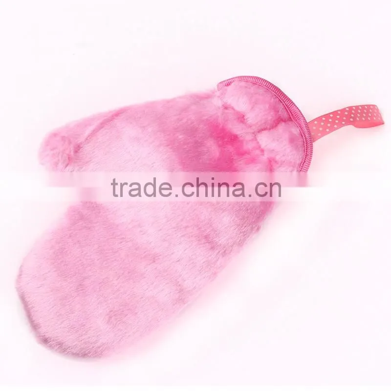 Household cleaning gloves wood fiber gloves free of detergent