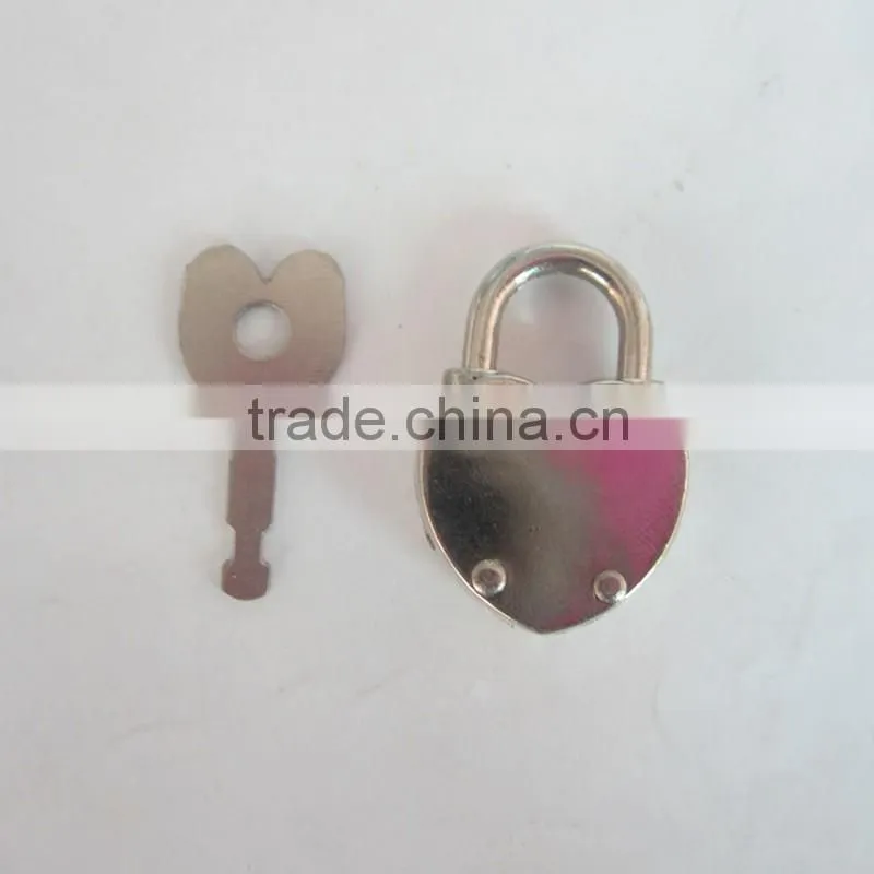 Fashionable Heart Shaped Mini Padlock With Keys For Wholesale Made In China