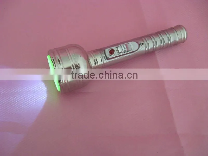 LED Chrome Metal Flashlight 2xAA battery