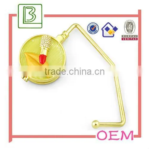 heart shaped bag hanger