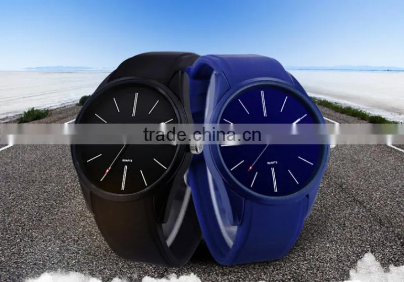 Promotional simple private label pure color silicone watch China wholesales watches