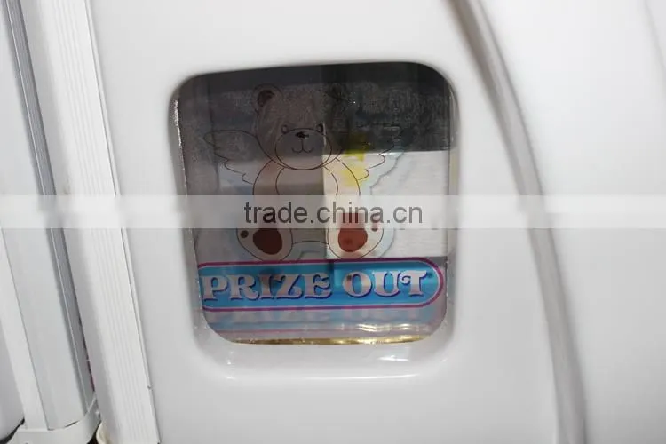 LSJQ-756 Diamond graphics crane claw machine plush crane toy vending machine for sale mini crane game