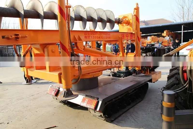 Crawler digging machine