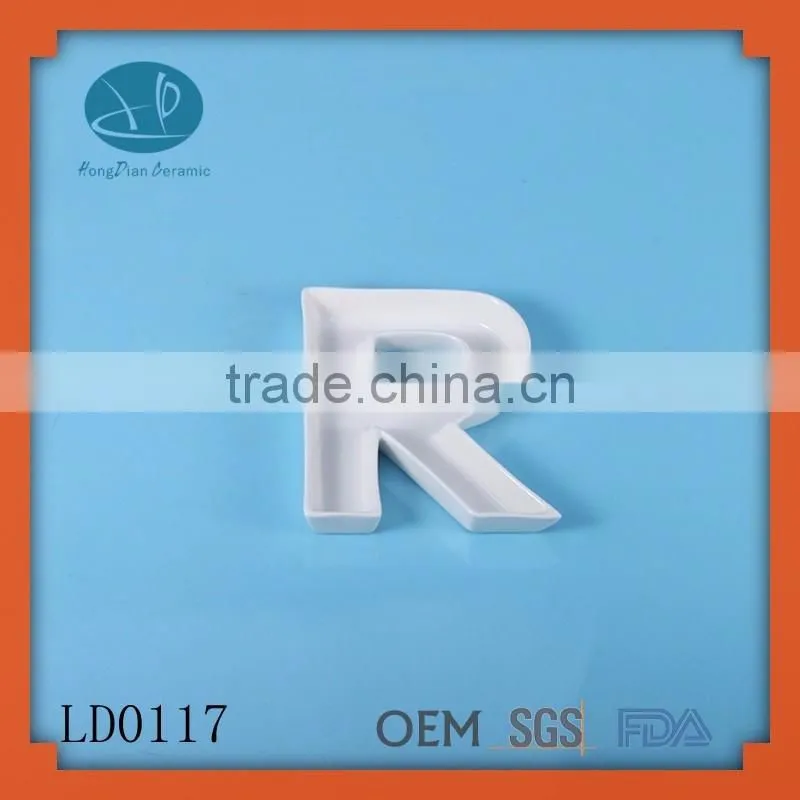Plain White Ceramic Love Letter R Letter Plate