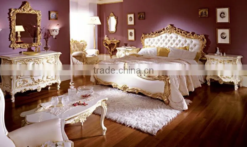 Royal Elegant English Style Victorian Silver Floral Painted Solid Wood Crown Bed with Matching Bedroom Items BF12-05244a