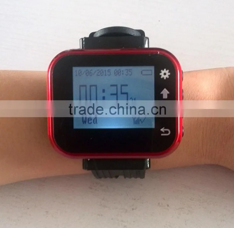 wireless ticket number systems with waiter smart watches for bar counter