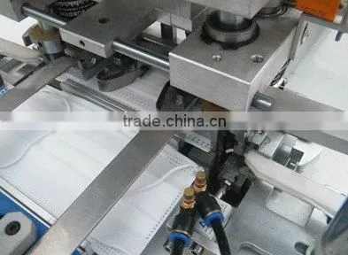 Auto feeding mask welding machine