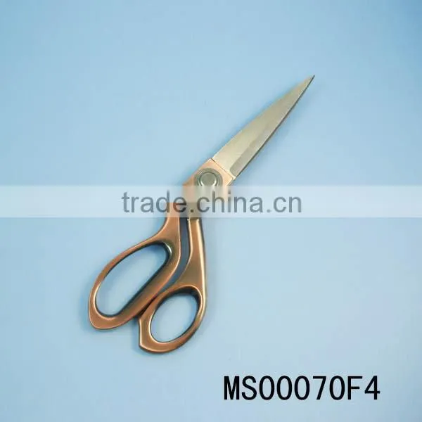 2014 sewing scissors in the tray box