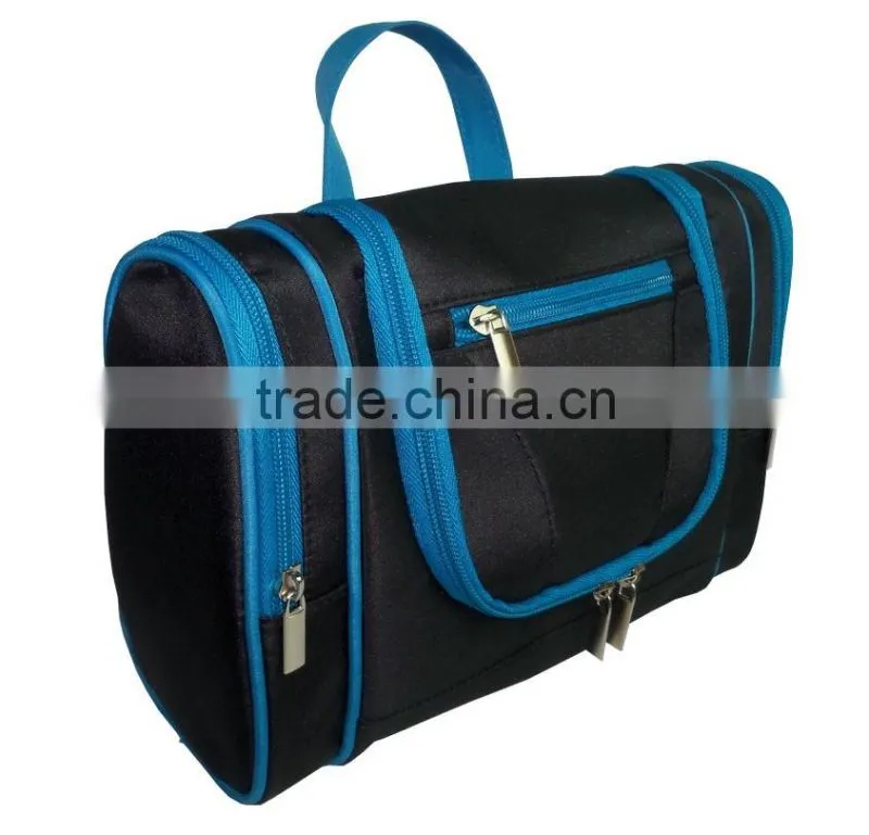 2016 NEW arrival Europe wholesale pu leather hanging toiletry bag for Lady, stripe pu for body