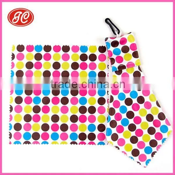 Microfiber cleaning keychain for eyeglasses
