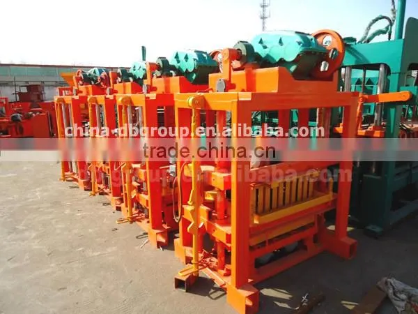 China 20 Years Old Factory Machine for Making Brick Ecological QTJ4-40