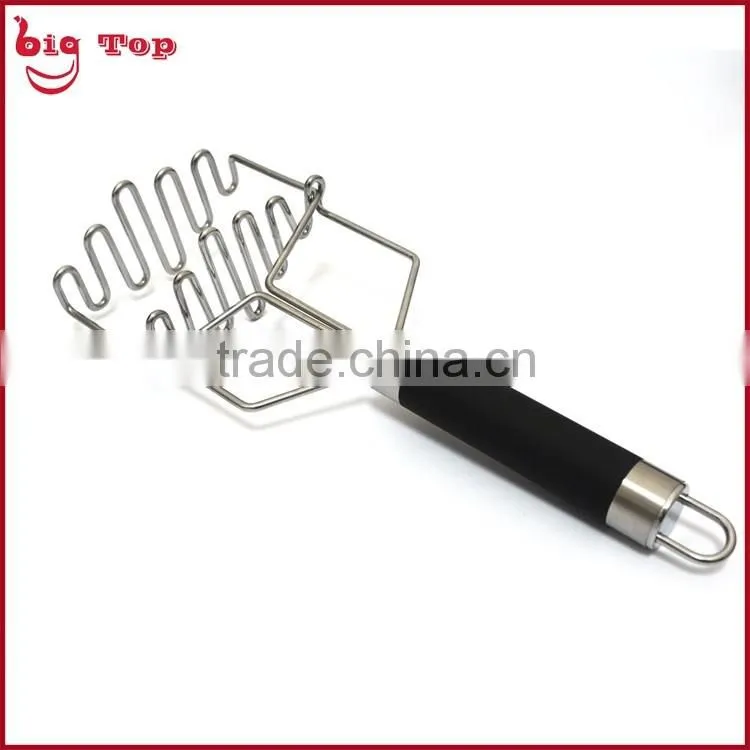 BT0211 Double Layer TPR Handle Potato Press With Wire Head Stainless Steel Handle Potato Ricer Whith Hook Fruit Press