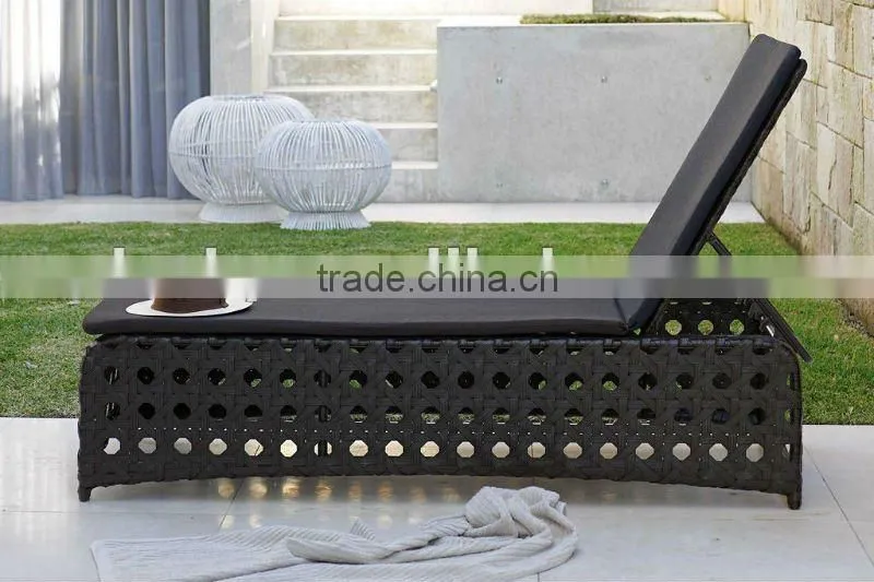 2012 new outcut beach lounger