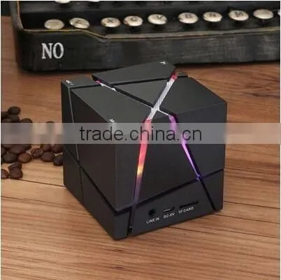 NEW Wholesale Magic Cube Mini Bluetooth Speaker Q Plus Portable Subwoofer Speaker Music Player With FM Radio