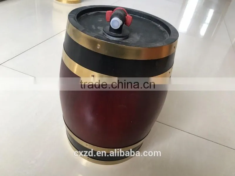 Sell like hot cakes barrels of wooden casks