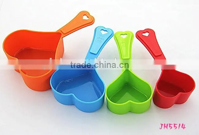 JH5514 4pc plastic measuring spoon