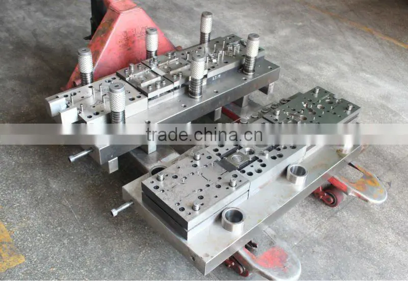 the hardware parts punch tool and die
