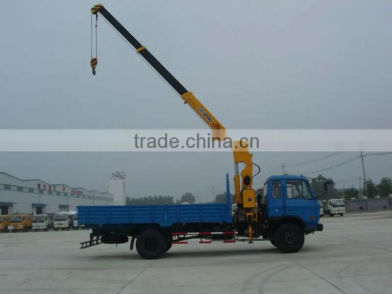 6.3ton DongFeng Truck-Mounted Crane