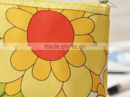 Beatiful big flower printing durable polyester cosmetic bag with thin cotton sandwich