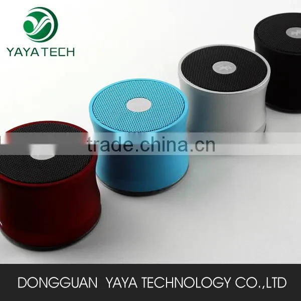 Wireless round mini bluetooth speakers and usb cable power bank with bluetooth speakers