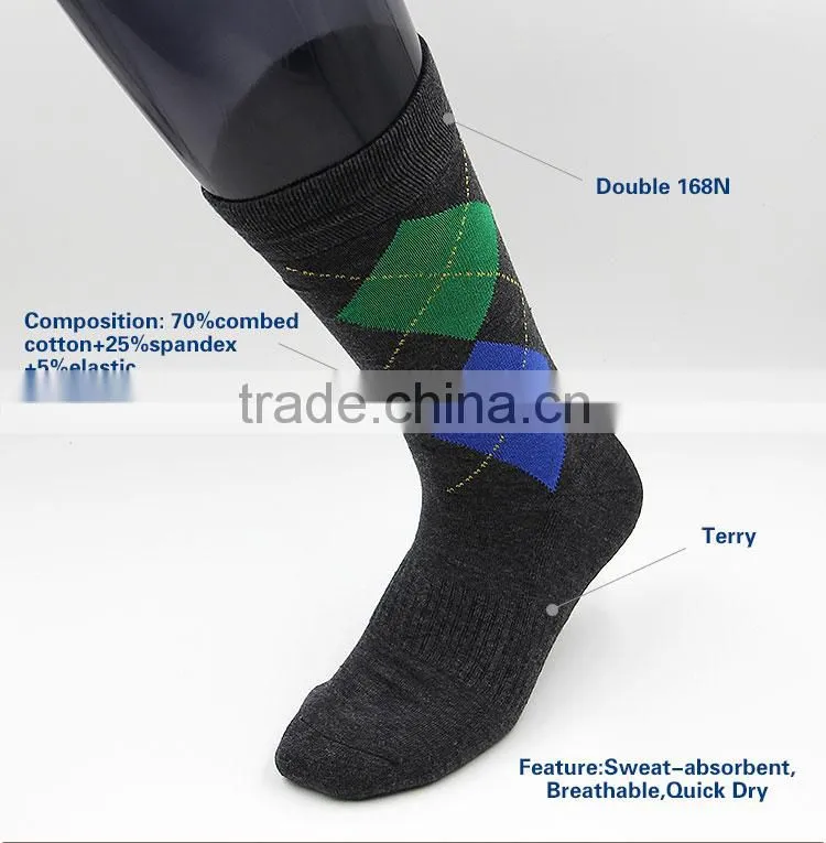 Casual dress polyester yarn sweat-absorbent socks