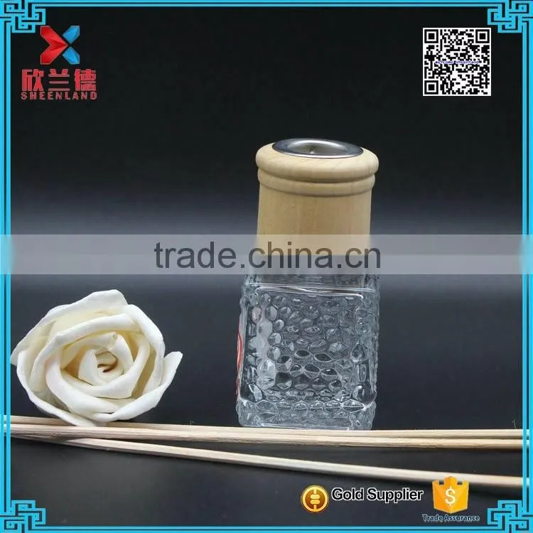 wholesale embossed square empty aroma reed diffuser glass bottle 45ml
