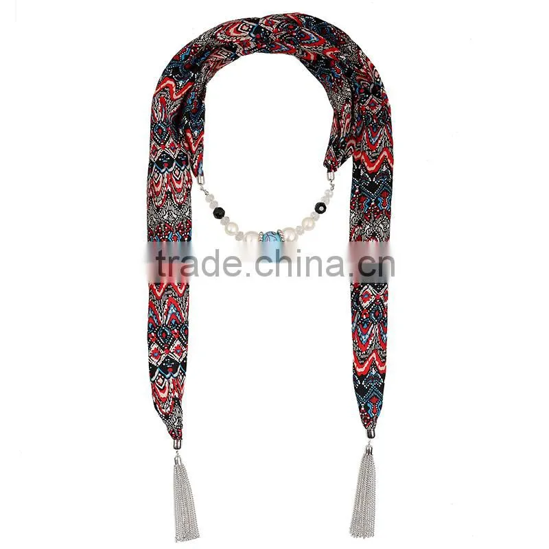 Europe Vintage Style with Pruple Heart Pendant Scarf