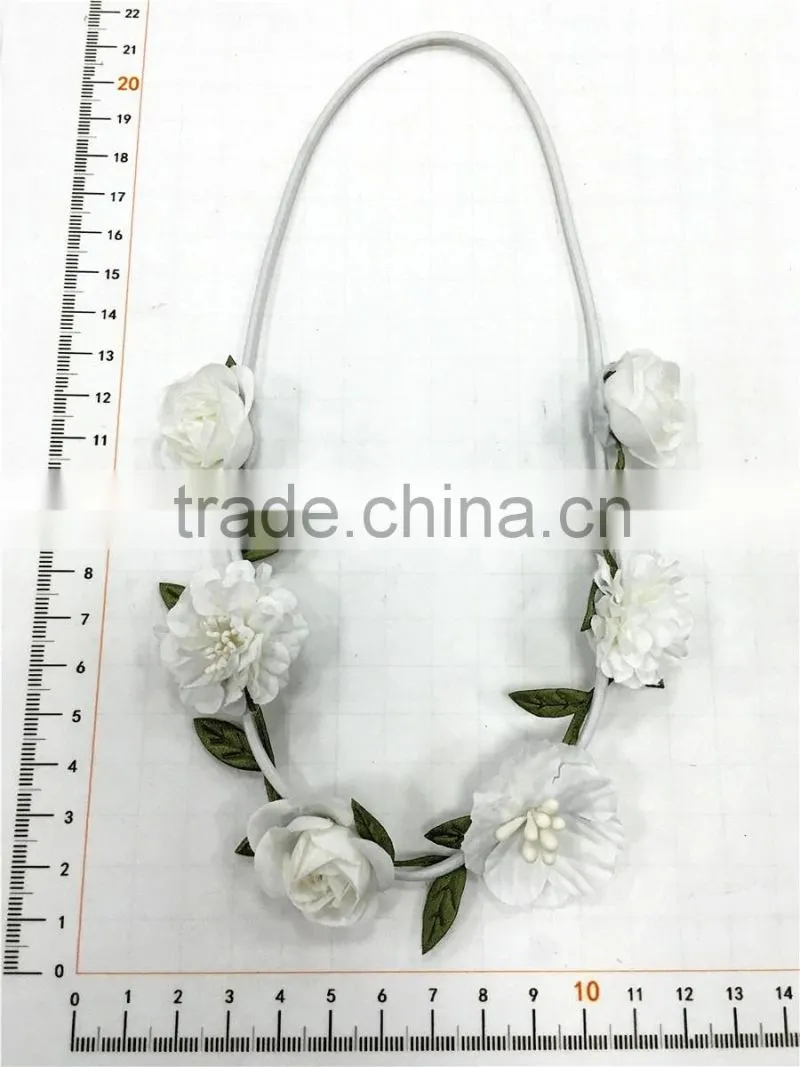 Pretty fabric flower bando headwrap for ladies