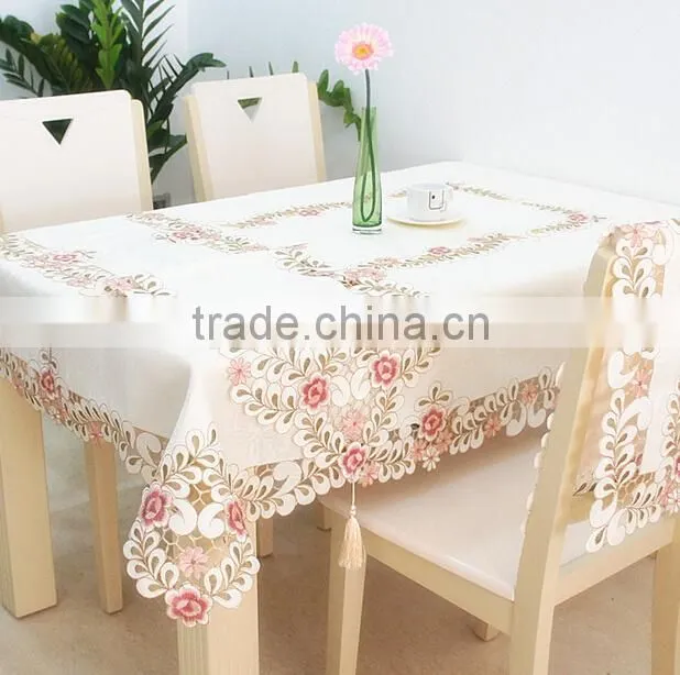 New design cheap polyester flower design embroidery table linen
