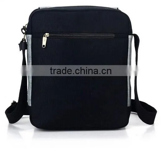 leisure shoulder bag for men