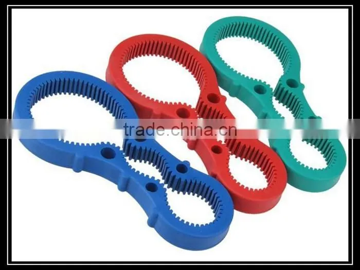Custom metal bottle+silicone/plastic/rubber coat opener for new kitchen tools 2014