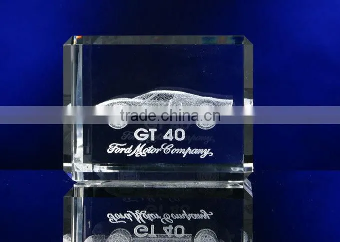 2016 Engraved car model cube shape decorative crystal paperweight