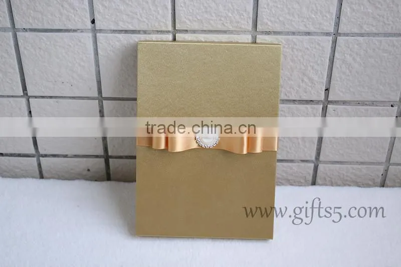 Beautiful gold Wedding Invitation Favour Gift Boxes For Best Chocolate Packaging