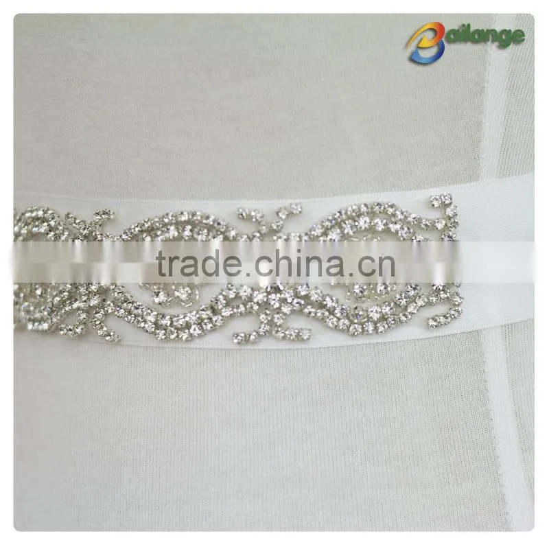 2016 latest design fashion shape wholesale crystal beaded belts for wedding dress