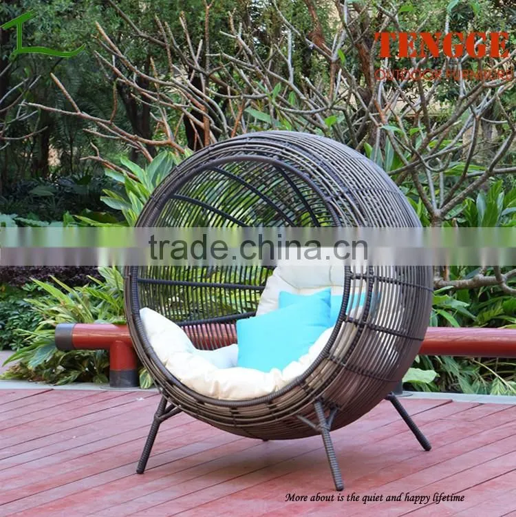 TG15-0265 New season large rattan furniture circle shaped beds