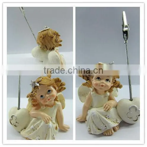 Sitting resin baby angel sculpture