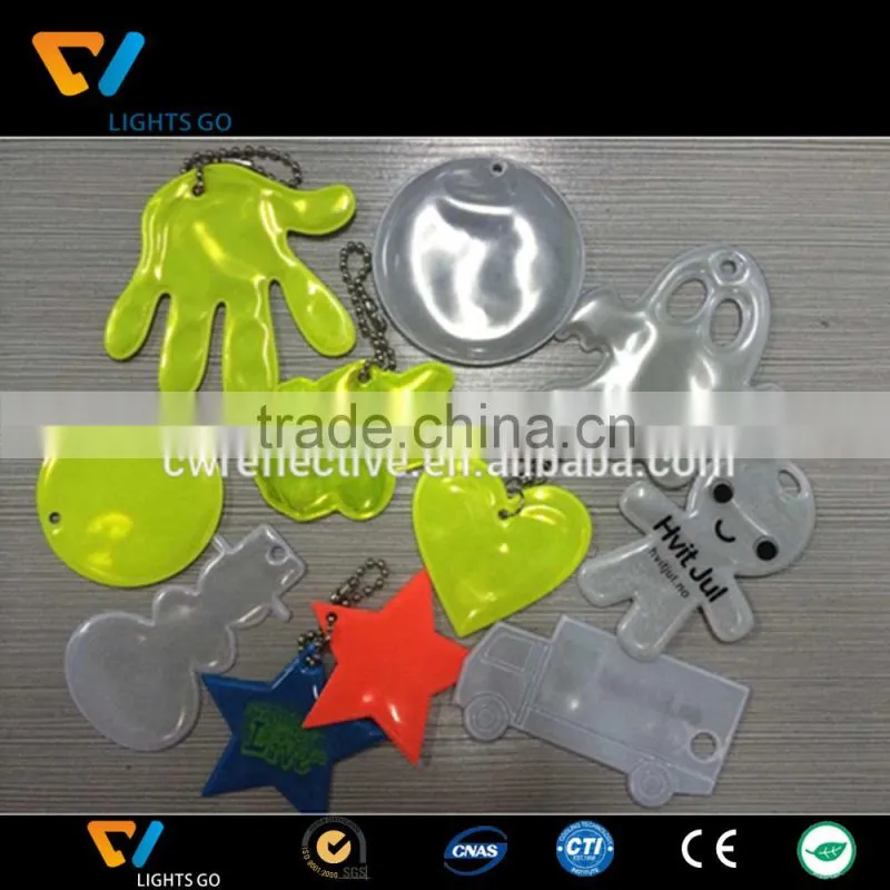 animal glow in the dark reflective pvc keychain for kids