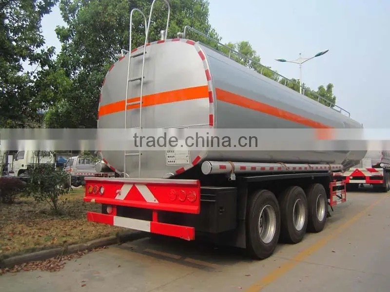 Tri-axle fuel tanker truck trailer